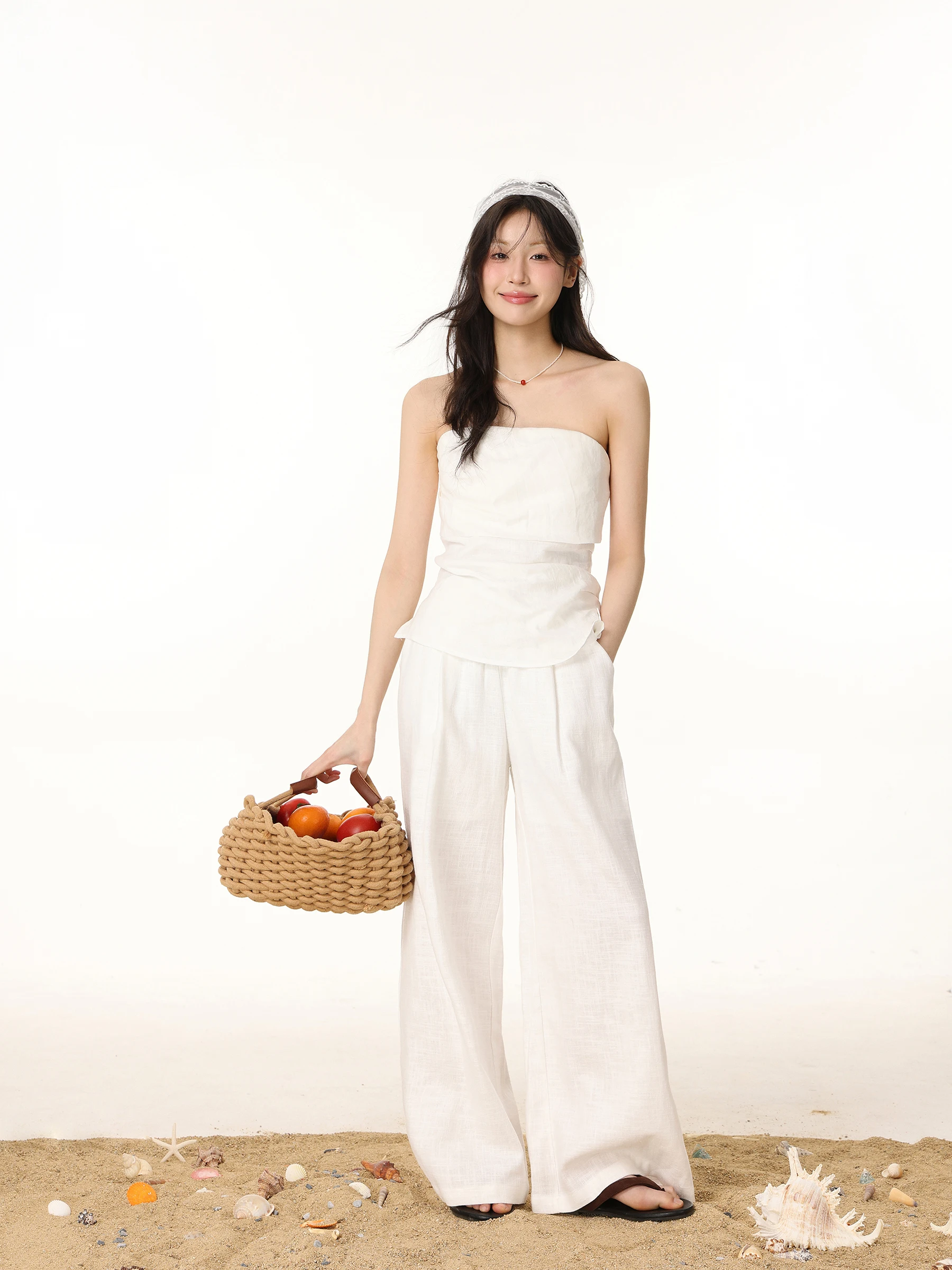 

Белый топ с запахом на груди и широкие брюки, комплект из двух предметов для женщин, летний модный универсальный комплект женской одежды прямого кроя