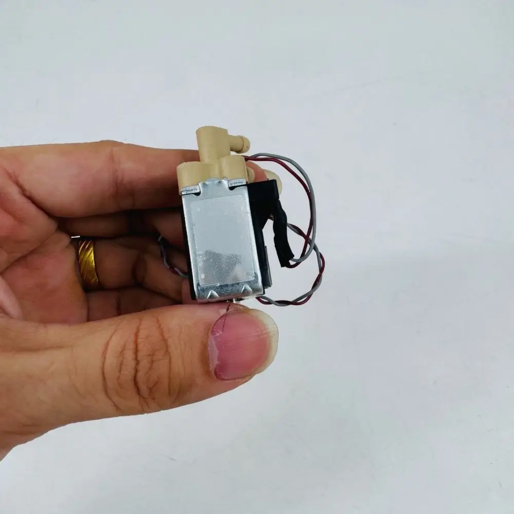 Water Control Solenoid Valve Pump For Roborock Q Revo Master Slim Edge Robotic Vacuum Cleaning Machine Repair Parts