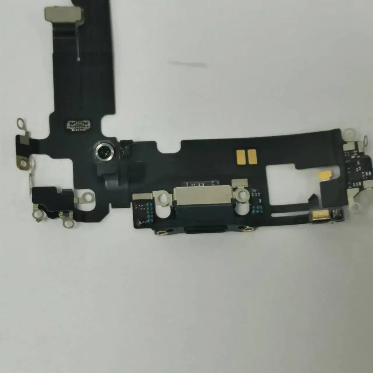 Używany oryginalny kabel elastyczny portu ładowarki USB do iPhone'a 12Pro