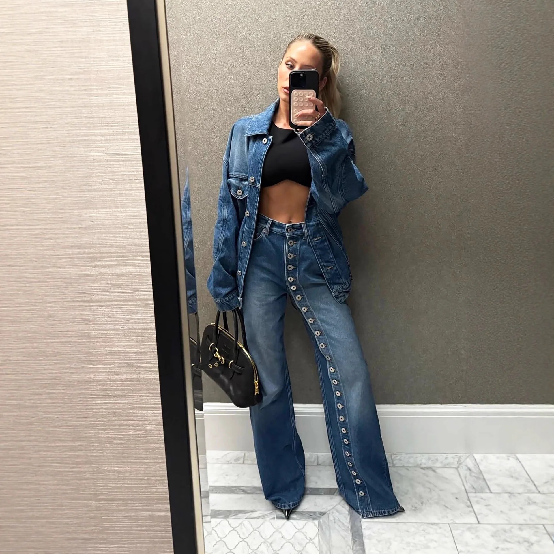 

2026 One-Side Multi-Button Heavy-Duty Straight Leg High-Waisted Jeans Hip-Lifting Design Jeans