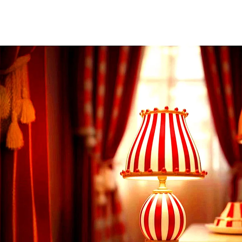 Circus Restaurant Kroonluchter Dromerige Creatieve Geëmailleerde Glazen Lampenkap Eetbar Decoratief Licht, Unieke Artistieke Kroonluchter