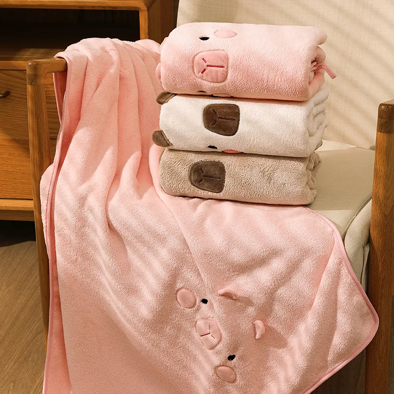 Coral velvet bath towel thickened, water-absorbent and quick-drying, home gift-giving, wearable lint-free bathrobe