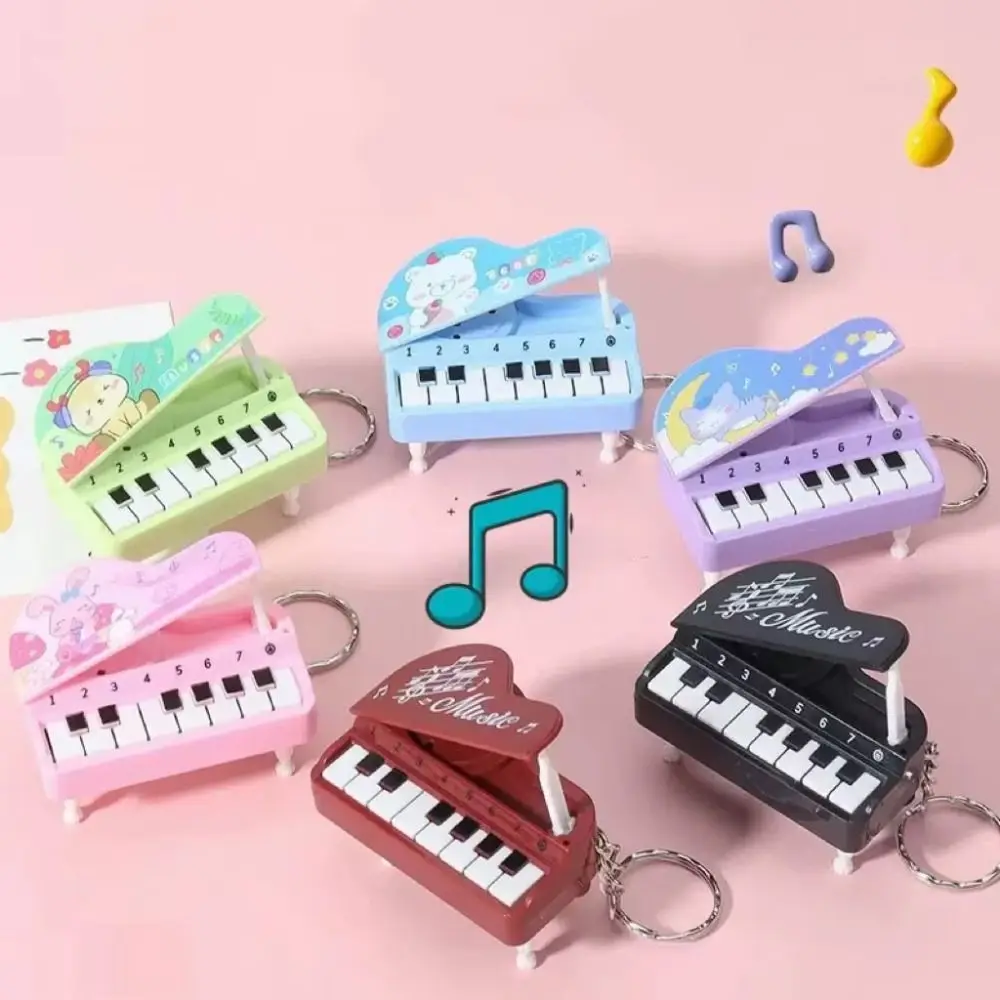 Gifts Playable Keys Mini Piano Keychain Foldable Cartoon Pattern Musical Keychain Plastic Keyboard Keychain Party Favors