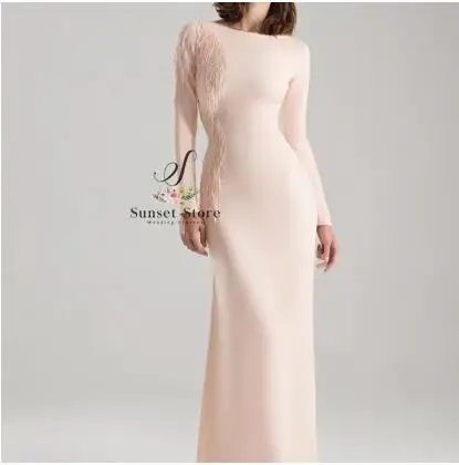

Customized A-Line Feathers Evening Dress Crew neck Long Sleeves Floor Length Solid Color Graceful Vestidos de