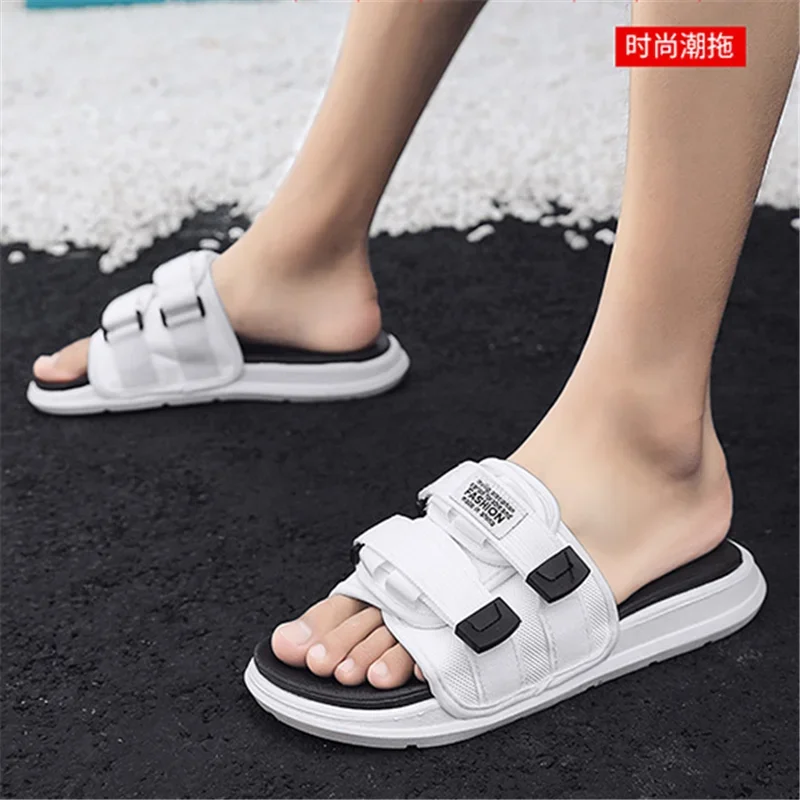 Slippers Men\'s Summer Fashion Outer Wear Couple One-Word Slippers Non-slip Net Red Beach Trend Hong Kong Style Sandals Slippers