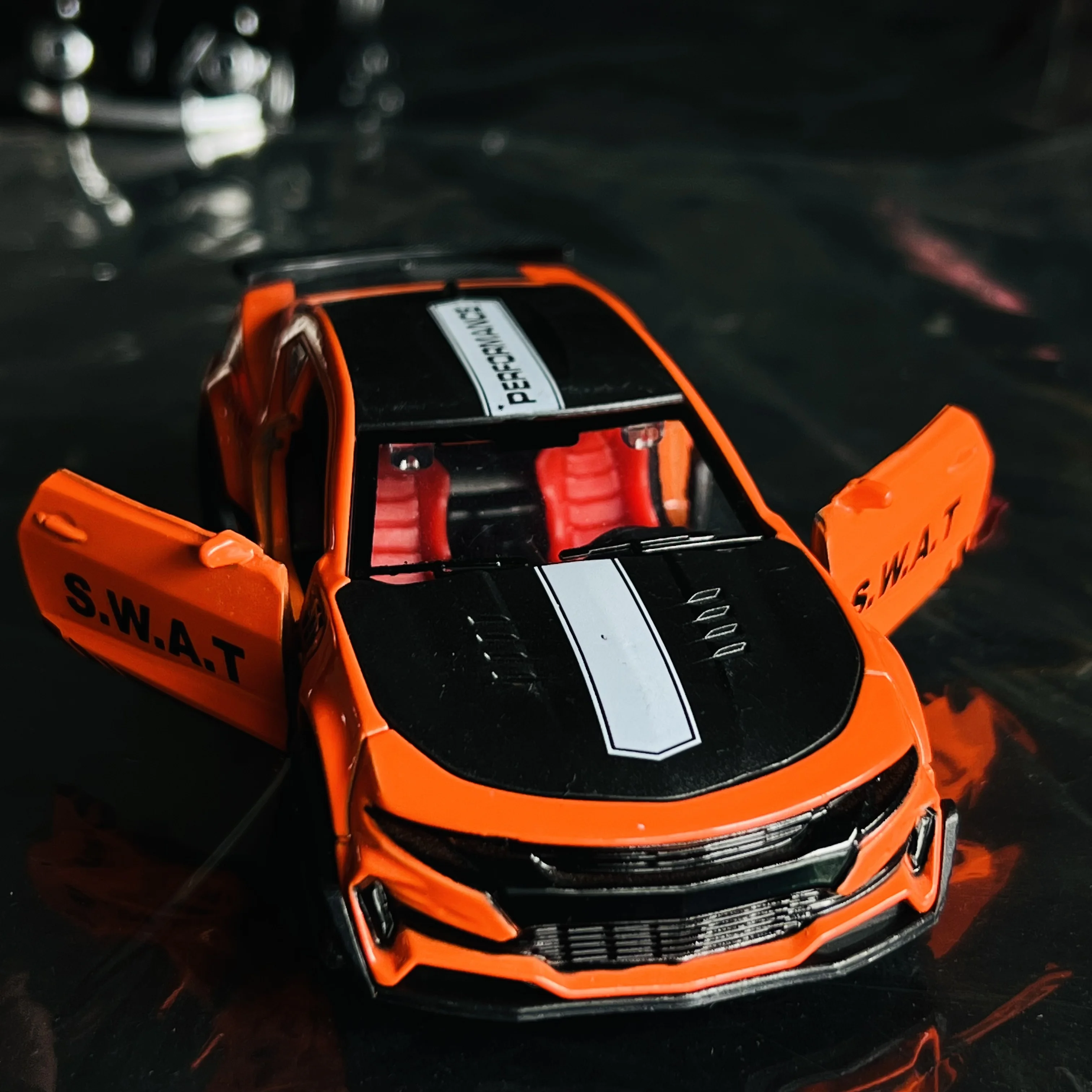 Alloy car model sports car Huili Car 1:36 Alloy Model Children\'s and Boys Decorative Gift