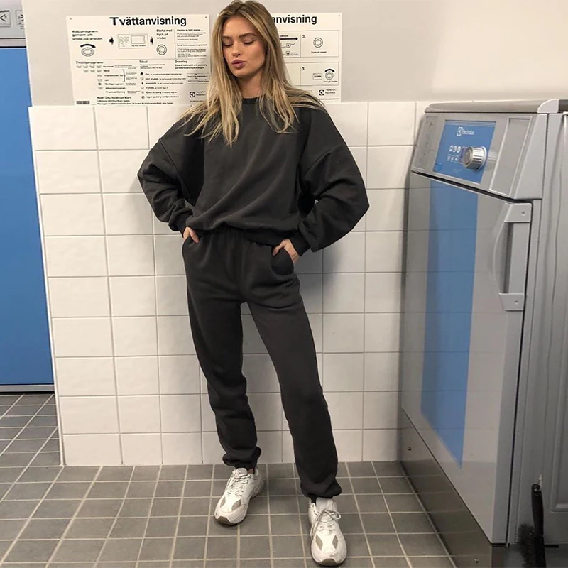 

Spring Autumn Loose Fit round Neck Sweatshirt Pants Set Women's plus Size Slimming Effect Supermodel Style Black Outfit