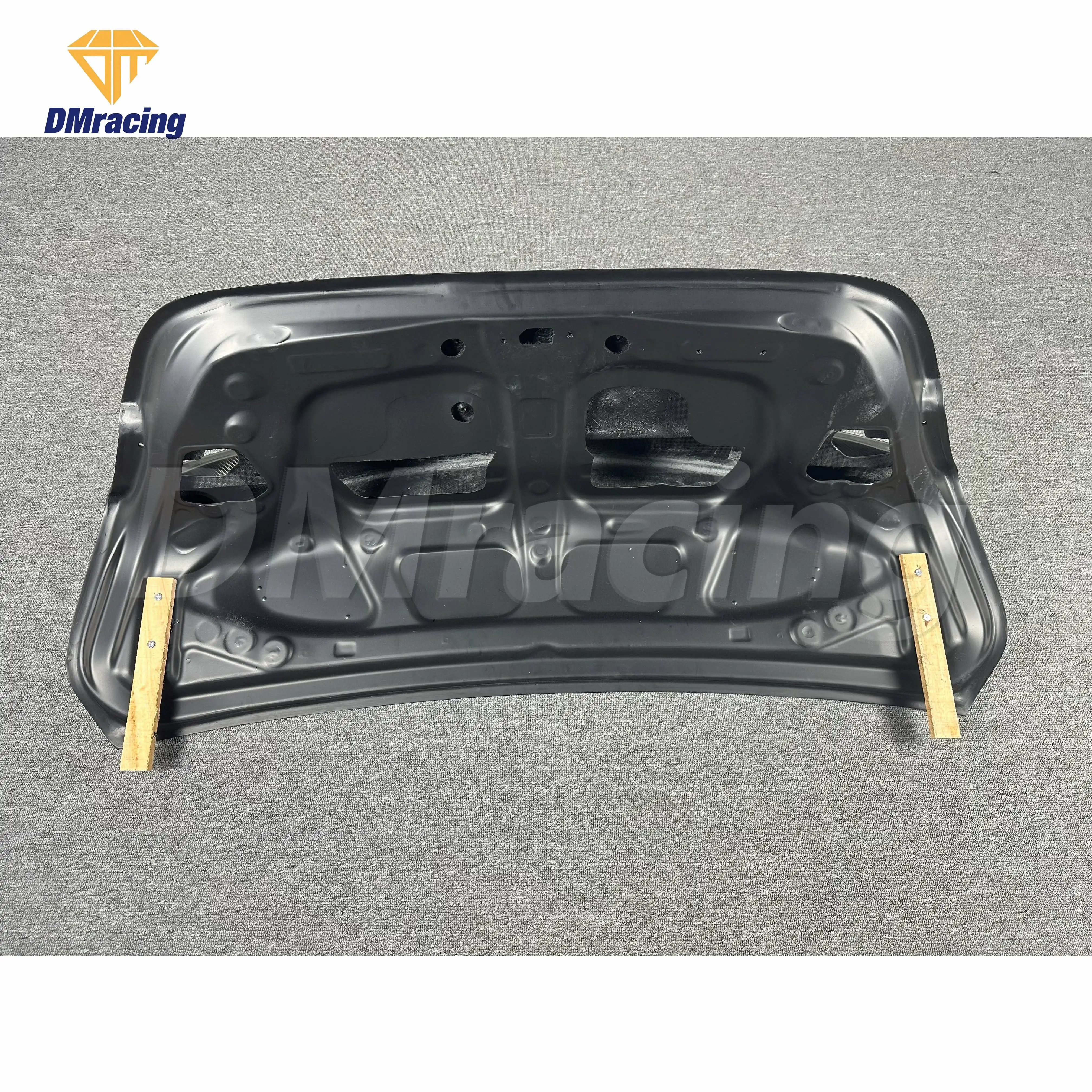 CSL Style Carbon Fiber Ducktail Trunk Lid Boot for Toyta Camry XV70 2018-2022
