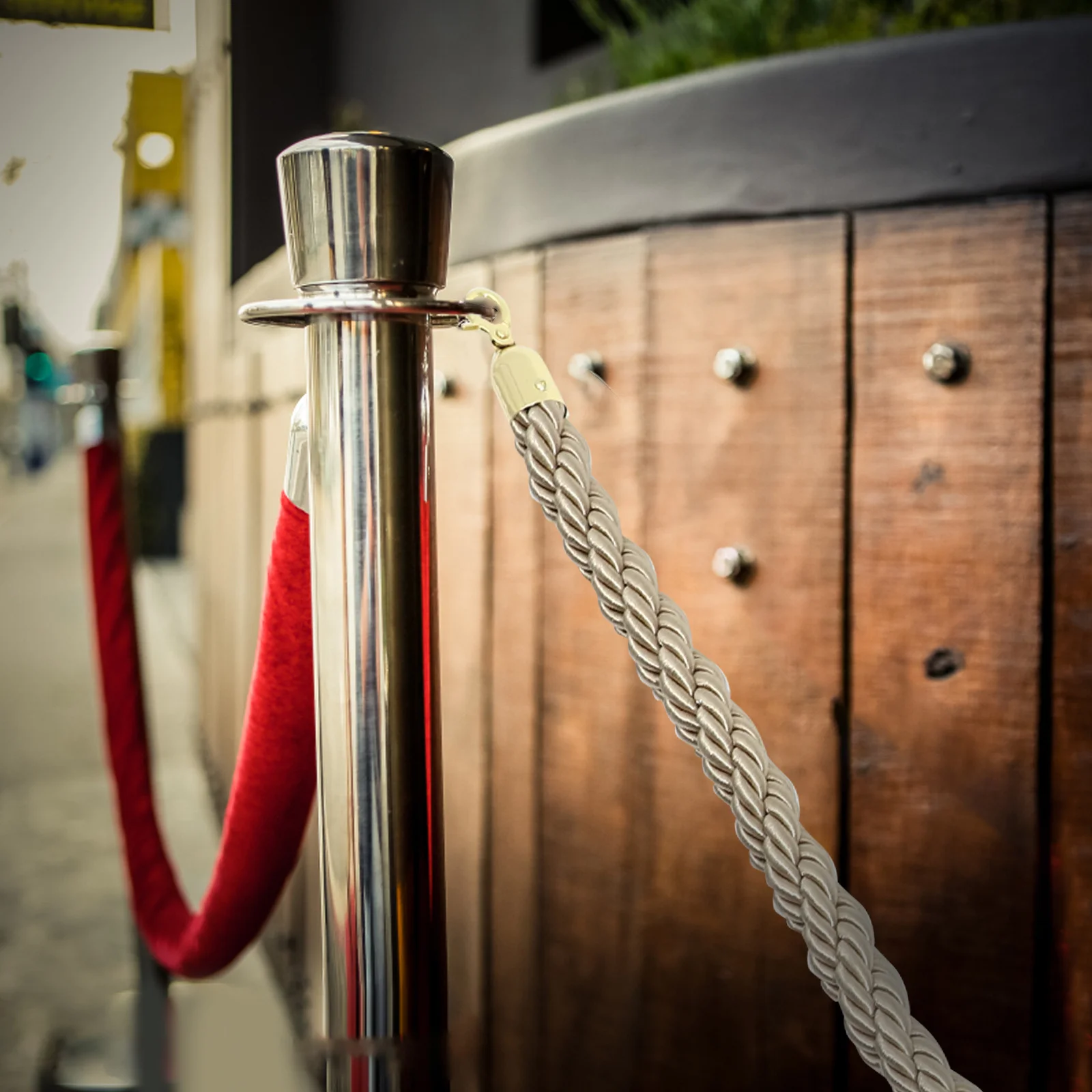 

Jute Rope Crowd Control Hooks Durable Reliable Barrier Rope for Queue Events Openings Movie Theaters Queue Line Barrier