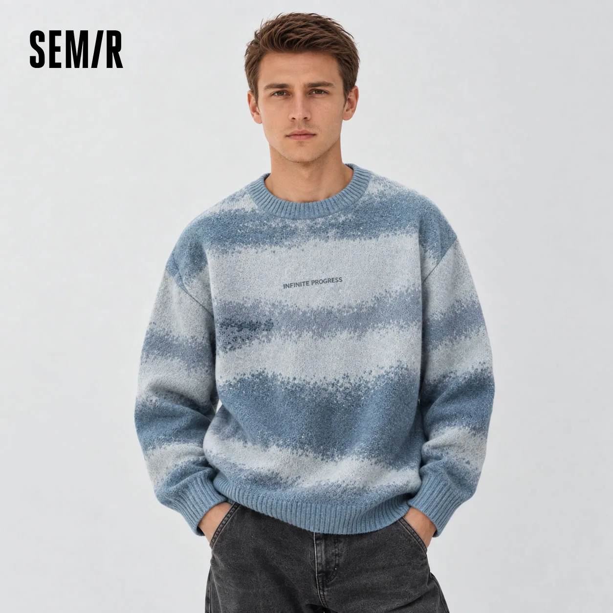 Semir Herren Strickpullover mit Buchstabenstickerei, locker geschnitten, Rundhalsausschnitt, traditioneller Stil, 2026 neue Winterkollektion, Alltagskleidung, urbaner Casual-Stil.