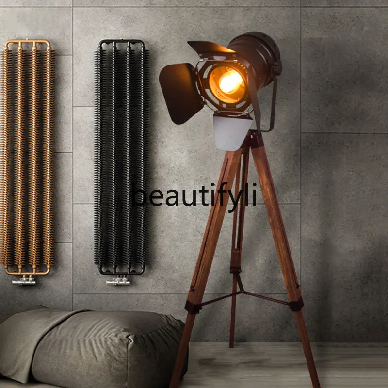 Floor lamp American retro solid wood led remote control creative simple bedroom living room industrial wind table lamp