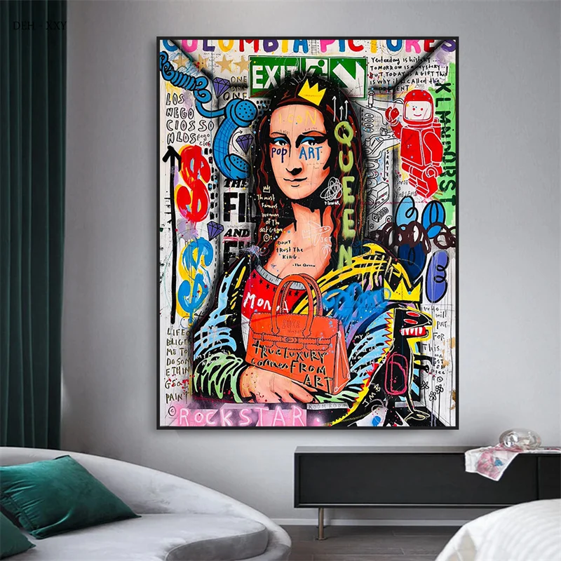 

Queen Mona Lisa Holds A Fashion Bag Pop Art Canvas Painting Prints HD Poster Street Graffiti Wall Art Pictures Home Room Decor