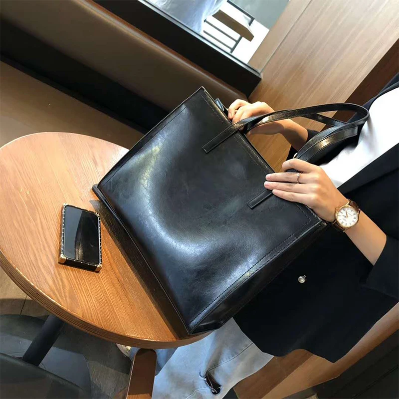 

Women Shoulder Tote Bag Large Casual Handbag Cowhide Genuine Leather Bag Luxury Large Capacity Multilayer Shoulder Messenger Bag