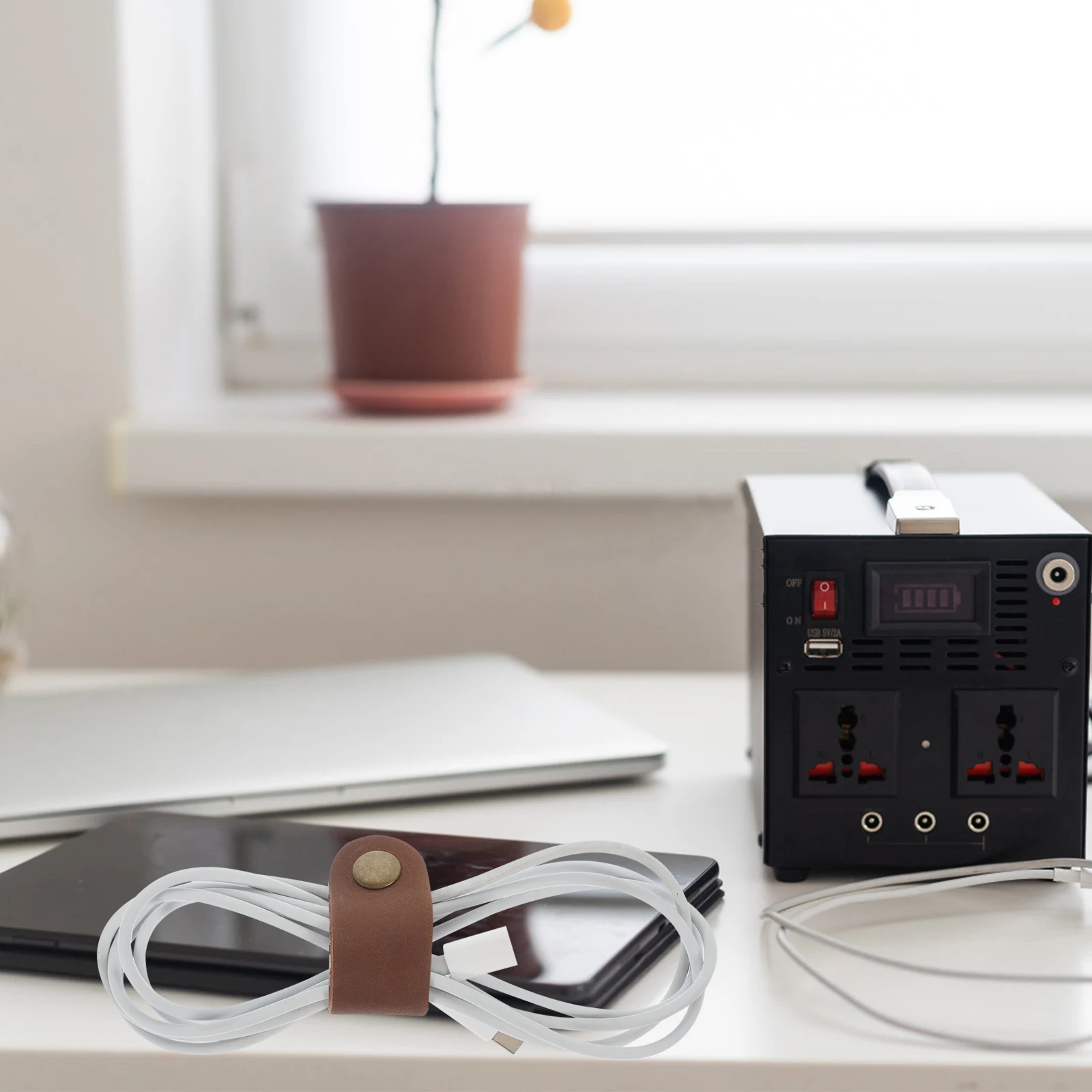 

5Pcs Cord Organizer Cable Wraps Durable Cowhide Cord Straps for USB Earphones Charging Cables Cable Organizer