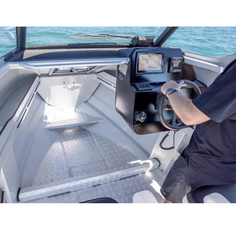Barche in alluminio Barche da pesca ad alta velocità da 5-6 m Barche da yacht di lusso personalizzate in fabbrica