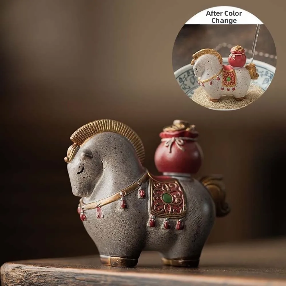 The Tea Favors Tea Pet Horse Sculpture High Temperatures Wealth Display Resin Foal Statue Chinese Style Rotatable