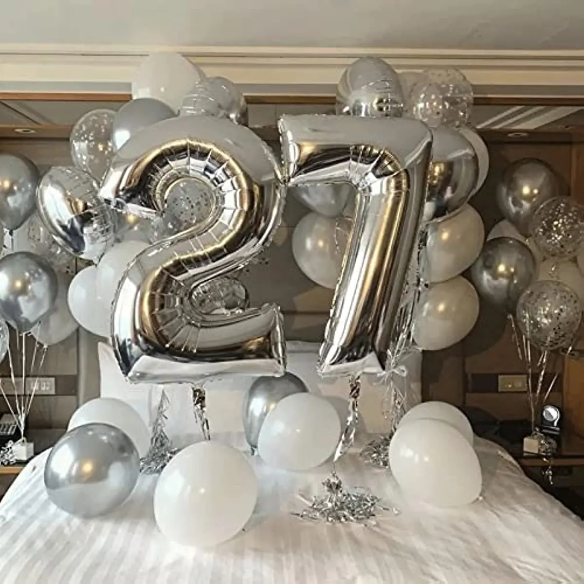 Black White Silver Balloon Garland Kit for Graduation Birthday Wedding Birthday New Year Celebrate Baby Shower Party Decorations