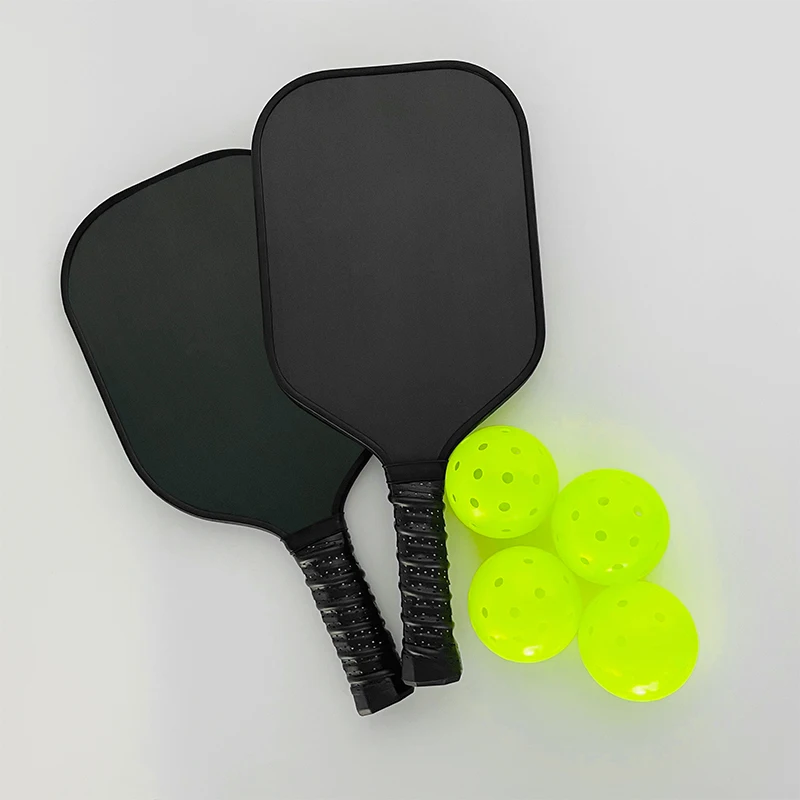 Custom High Quality Carbon Fiber Pickleball Paddle Set Of 4 Balls And 2 Pickleball Paddle