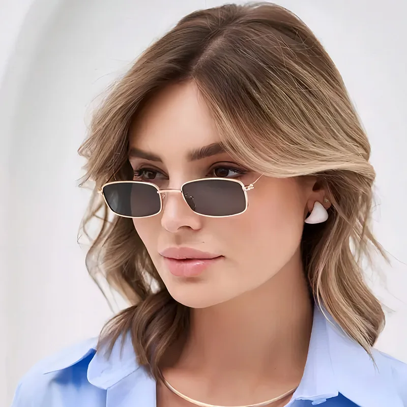 

Retro Small Square Sunglasses Women Men Metal Shades Fashion Eyewear Luxury Sun Glasses UV400 Brand Oculus Female Gafas