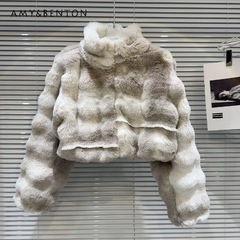 

2023 Winter New Women Clothes Plush Jacket Mink-like Wool Fabric Wave Design Thermal Quilted Short Coat Zipper Jaquetas Feminina