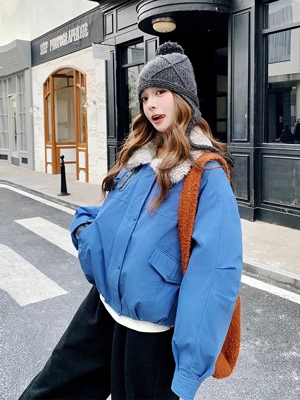 

Женская утепленная зимняя парка с воротником из овчины, повседневная свободная куртка на белом пуху, теплая верхняя одежда на молнии