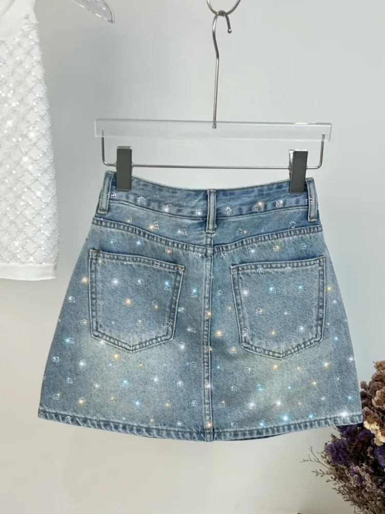 Sommer Frauen Diamanten Perlen Loch zerrissen eine Linie Mini-Jeans rock lässig Streetwear Slim Fit Damen Vintage Röcke hohe Taille