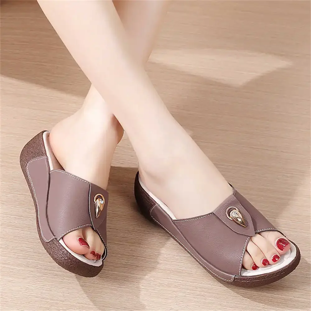 

Size 41 Increases Height Fitness Sneakers Women Slippers Trend 2024 Shoes Women Sports Sandals Comfort Styling Due To