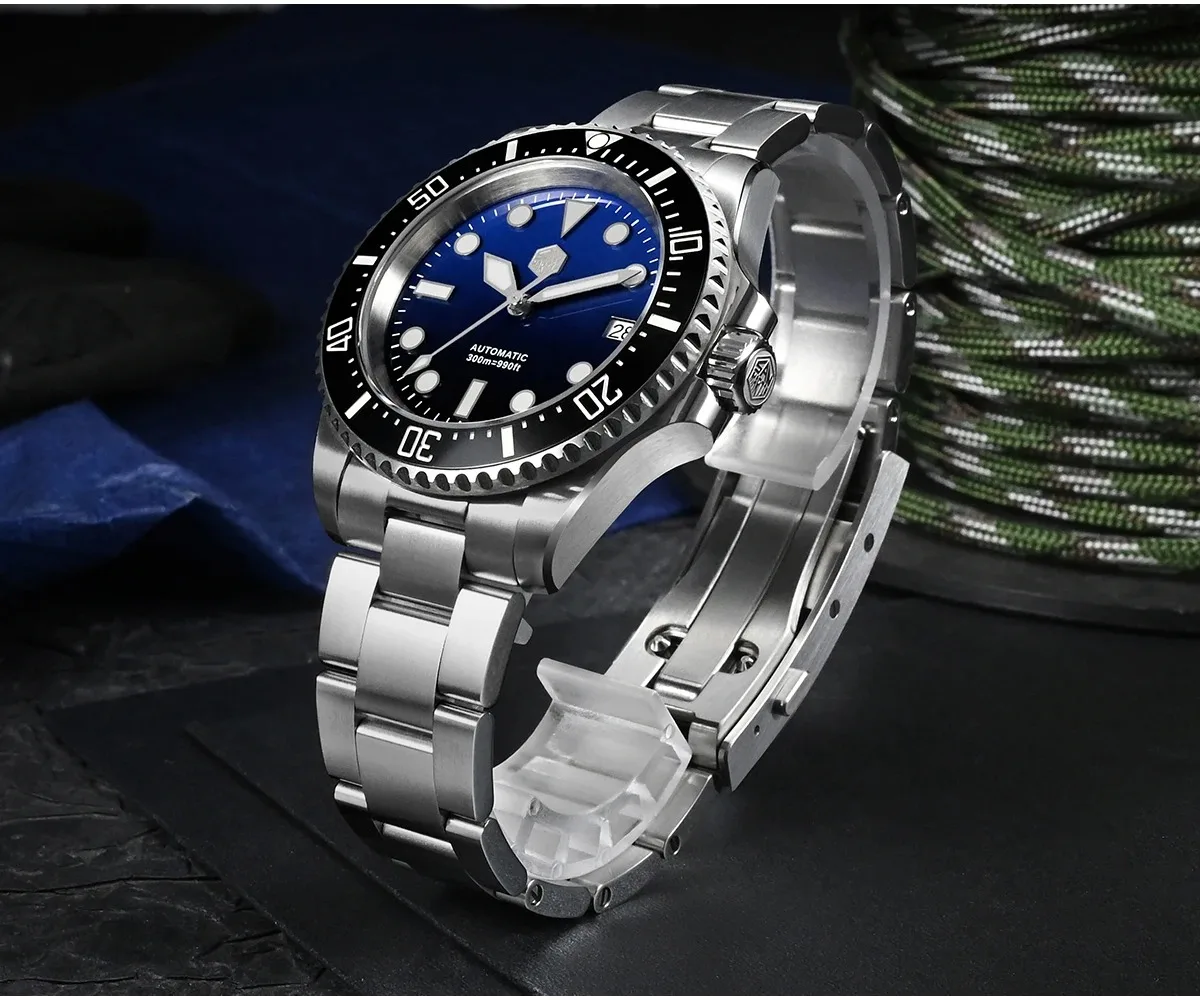 San Martin Men Automatic Watch 39mm Mechanical Wristwatch Sapphire Diver 30ATM BGW9 Blue Luminous Ceramic Bezel NH35 Enamel Dial