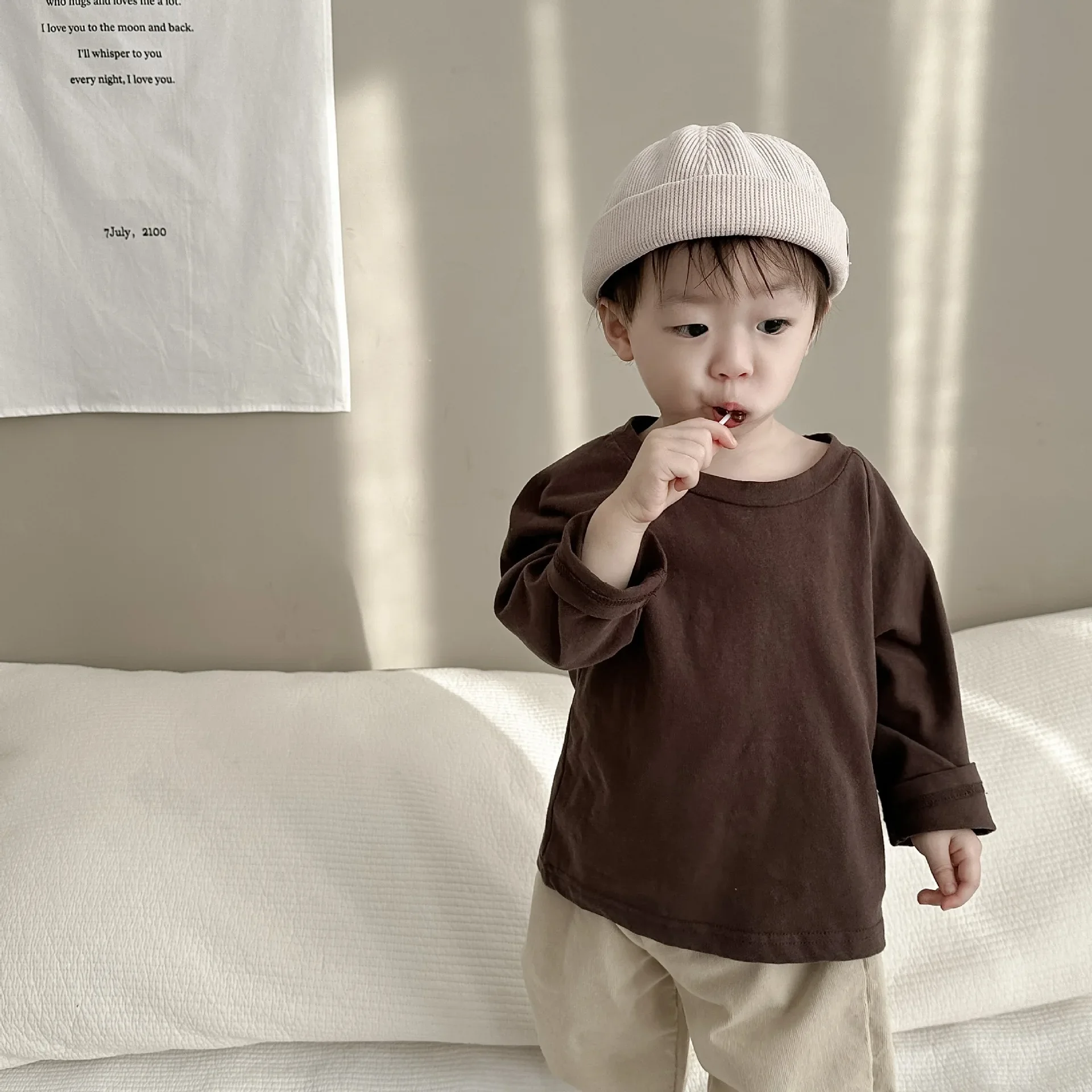 

Children Outdoor Clothing Autumn Korean Children Clothing Baby Back Patch Solid Long Sleeve T-shirt Fashion and Versatile