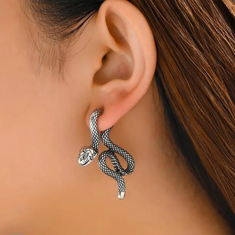 Dark Vintage Snake Stud Earring for Men Women Gothic Goth Punk Lobe Piercing Earring Fashion Jewelry Halloween Party Accessories