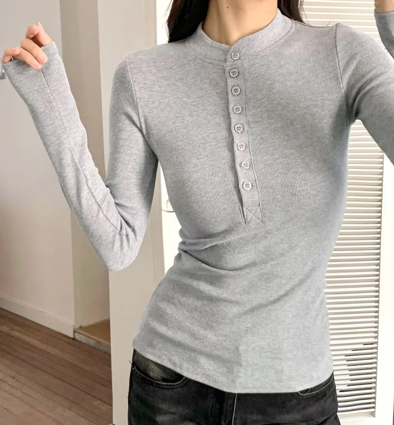 Women's Long Sleeve Slim Fit Henley T-shirt In Rib