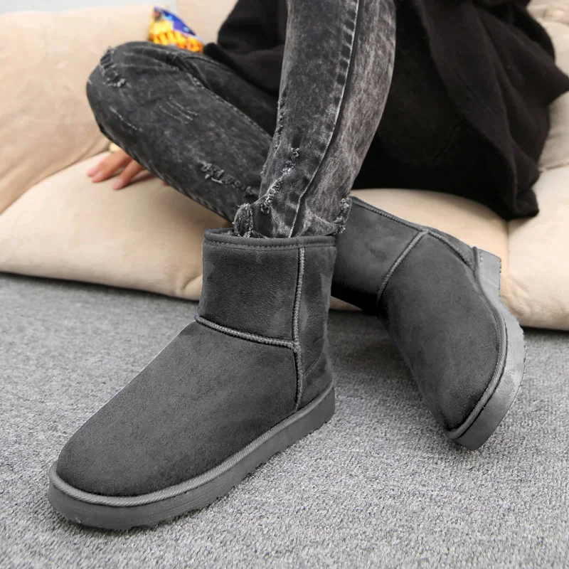 Affordable Snow Boots for Men and Women Thick-Soled Warm Fleece Lining Men's Winter Boots in Plus Sizes Slip-Resistant Durable