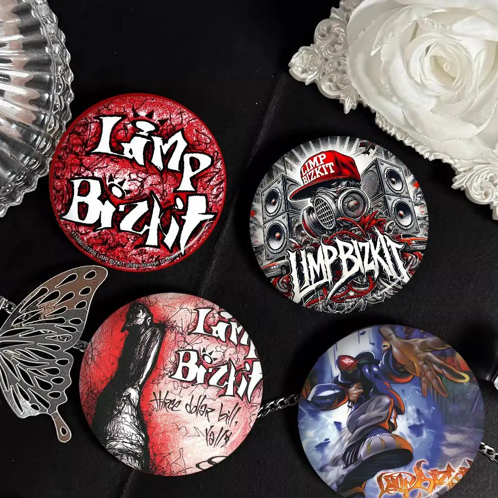 L-Limp Band B-Bizkit 58mm Cute Anime Figure Icon Badge Handmade Tinplate Brooch for Backpack Clothes Chest Ornament Gifts