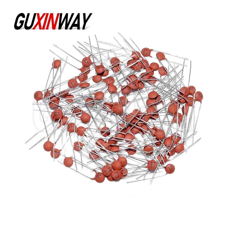 100 قطعة مكثف السيراميك 50V 1pF ~ 100nF 0.1 فائق التوهج 104 102 10NF 103 15NF 153 472 222 332 2 3 4 5 6 7 8 10 33 47 82 100 PF 22 47 NF