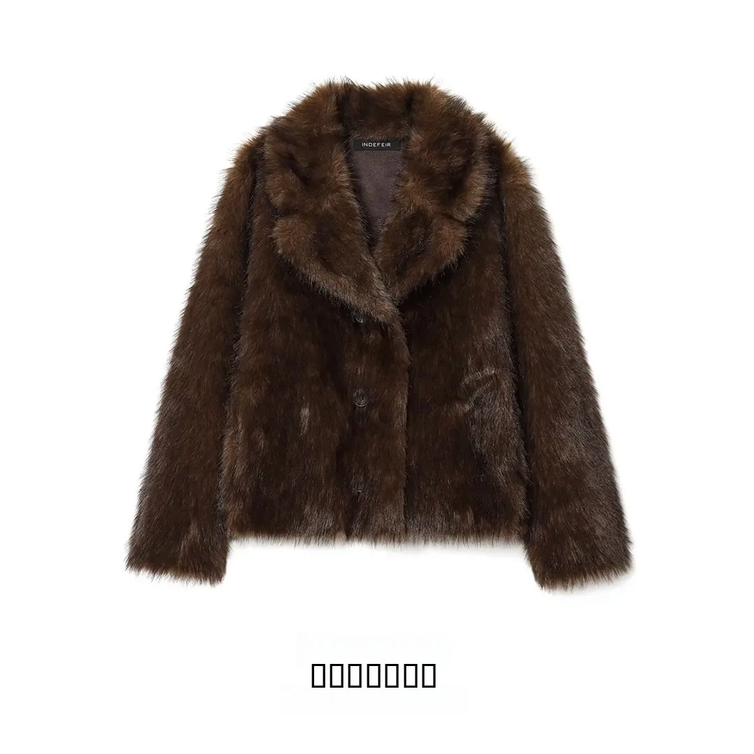 

Faionable Double-Sided Artificial Fur Effect Jaet Coat Women's Street Sle Long Sve Turn-down Collar Button Closure