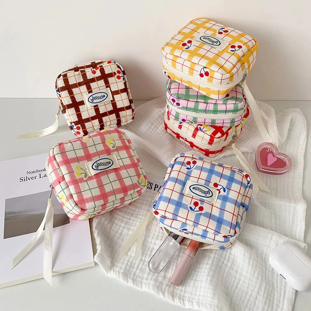 

Large Capacity Y2K Cherry Pencil Case Cosmetics Storage Checkered Cartoon Cherry Korean Pencil Bag Zipper Handheld
