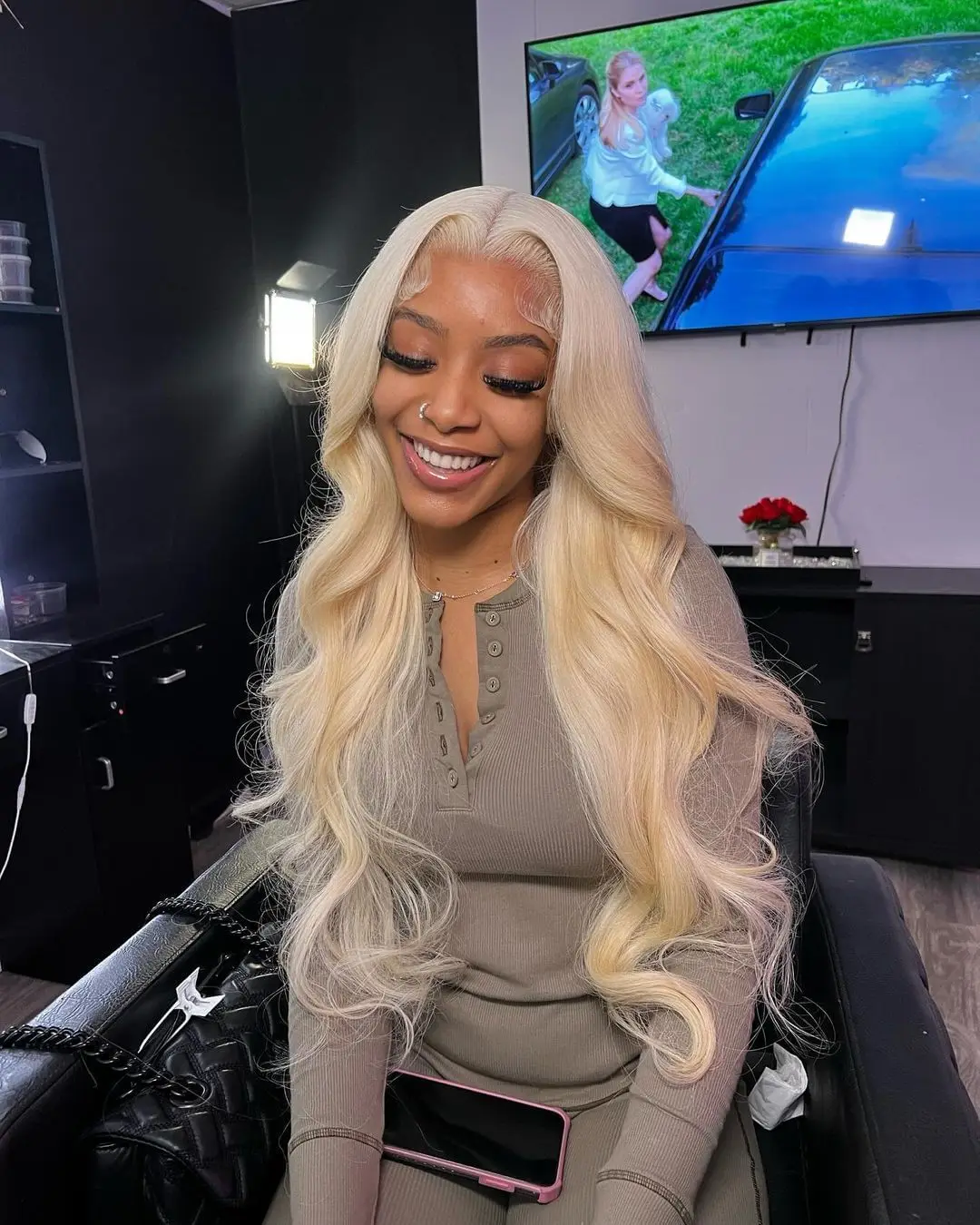 

Парик из натуральных волос Body Wave 613, 13x6 HD Lace Frontal, бразильский, предварительно выщипанный, с эффектом Loose Body Wave, 13x4 Lace Frontal, плотность 230%
