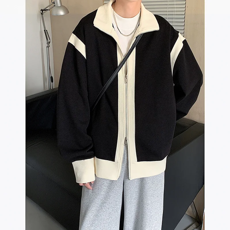 

Splicing contrasting color jacket for men with a vintage design, loose knit cardigan, zipper stand up collar sports jacket