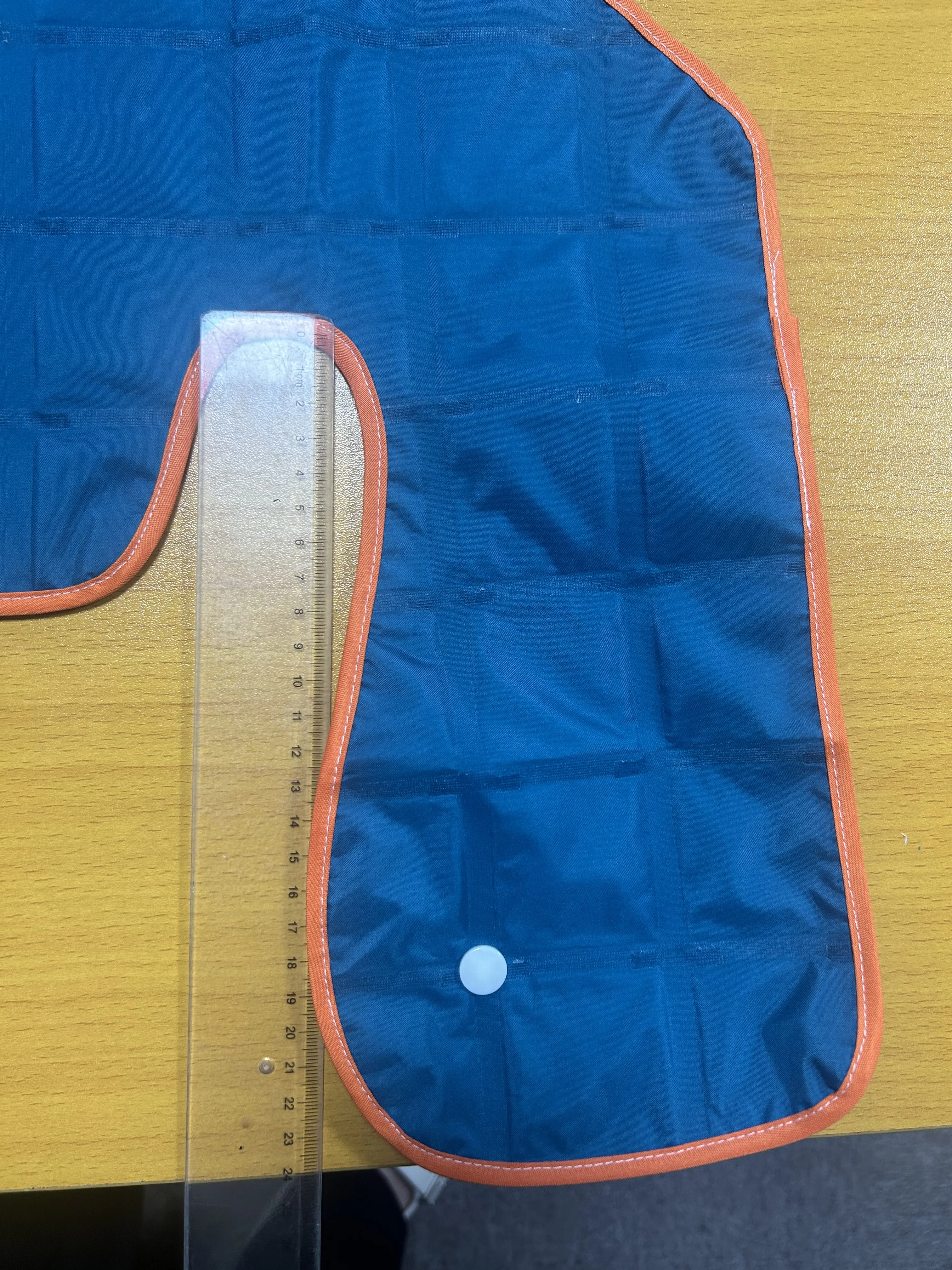 목 어깨 상부 등 불편함을 위한 재사용 가능한 아이스 팩 대형 어깨 아이스 랩 폴리머 수지 냉온 압박 요법