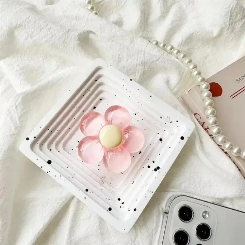 Przezroczysty kryształowy uchwyt na telefon w kształcie kwiatka, składany stojak biurkowy w kolorach cukierków, uroczy kwiatowy wysuwany uchwyt.