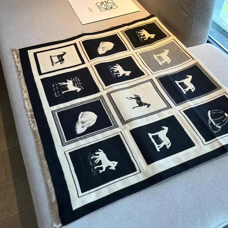 

2025 Elegant Ladies' Jacquard Pashmina Winter Thick Warmth Double Sided Tassel The Horse Shawl Coldproof Windproof Blanket Scarf