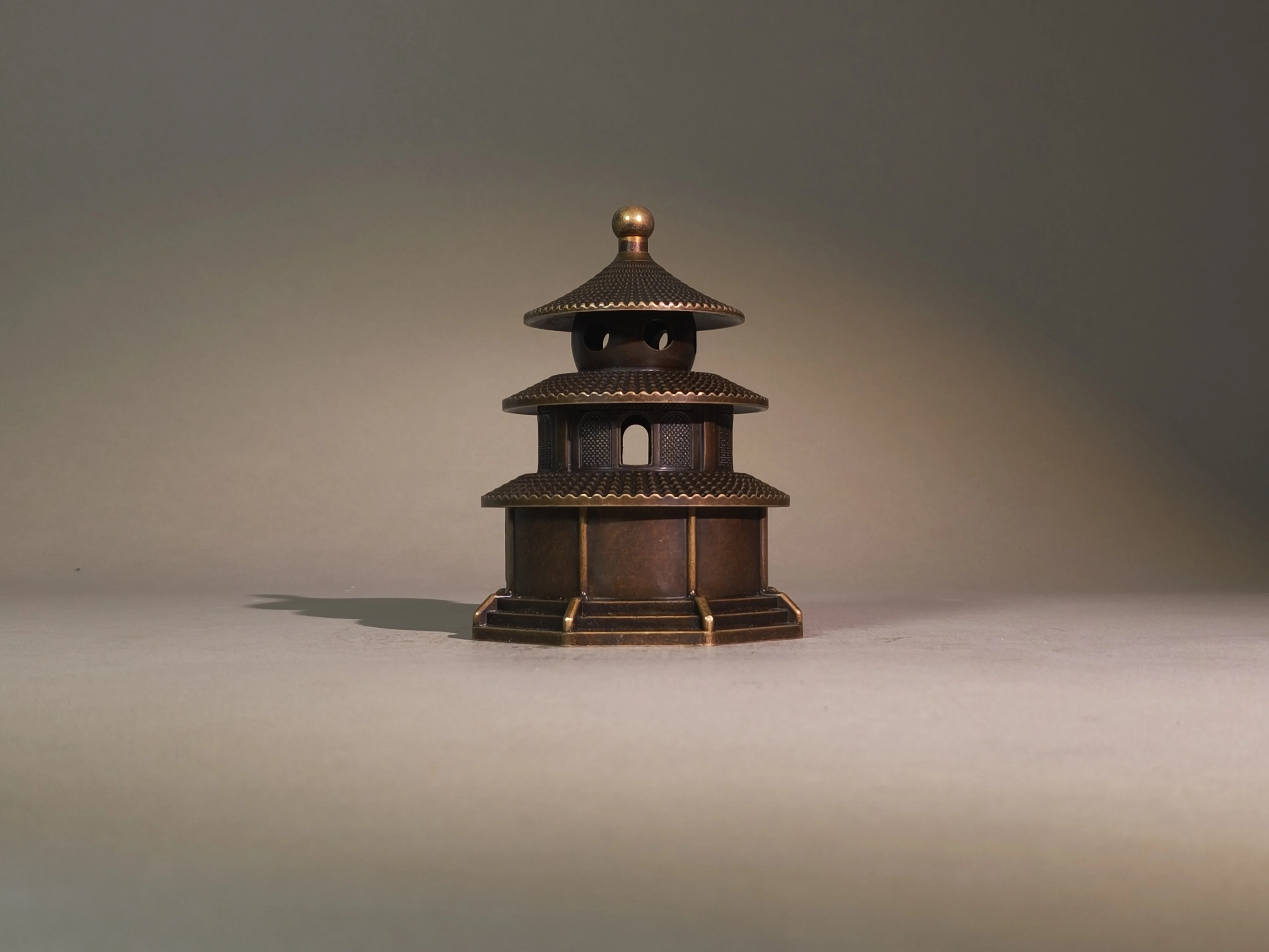 Pure Copper Replica Incense Burner of the Hall of Prayer for Good Harvests in Beijing Temple of Heaven, Zen-style Copper Craft D