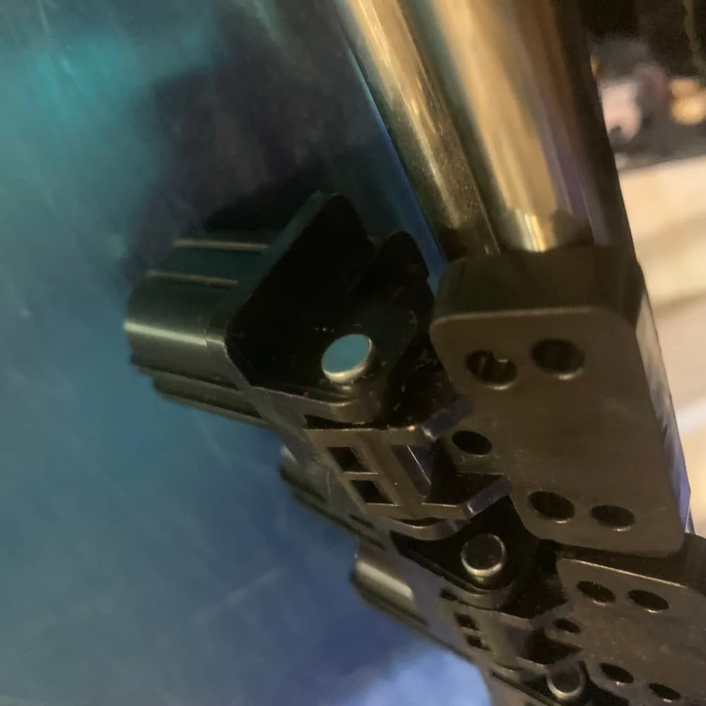 

30X CF288-60027 CF288-60030 A8P79-60011 A8P79-60014 CZ271-60020 425 Шарнир ADF в сборе для HP PRO400 M401 M425 M476 M521 M525 M570