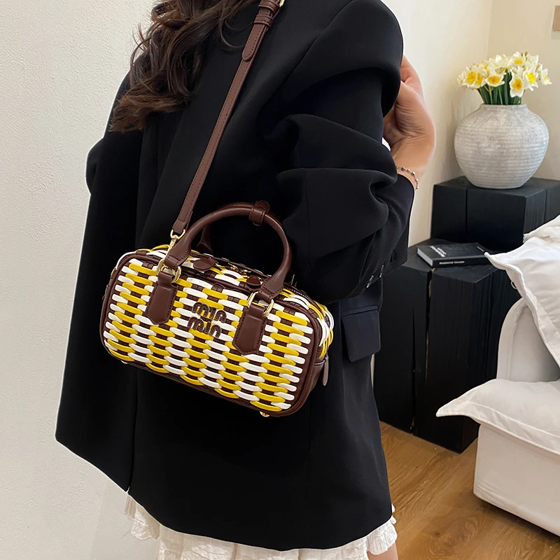 

Уникальная высококачественная минималистичная элегантная кожаная классическая сумка для деловых женщин с опцией сумки