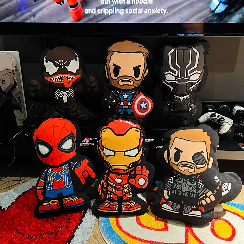 Travesseiro de pelúcia de desenho animado do homem de ferro da marvel e homem-aranha 40cm, almofada fofa de personagem de pelúcia, presente de decoração de sofá de quarto de super-heróis