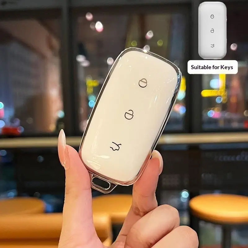 Minimalistischer Autoschlüsselanhänger mit glatter Oberfläche, rostfrei, leicht, universelles Autozubehör für den täglichen Gebrauch. – Detail 3