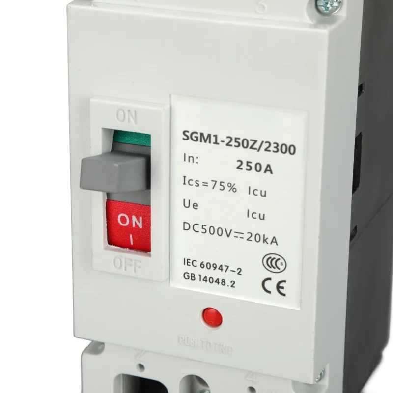 قطاع دارة 2P MCCB مفتاح حماية البطارية الشمسية المعزل حامي 250A 500V