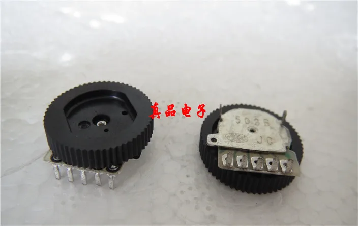 

[VK] B5KX2 16X3MM импортированная из Японии ALPS двойная 5-контактная тяговая пластина B502 с потенциометром 16*3 переключатель