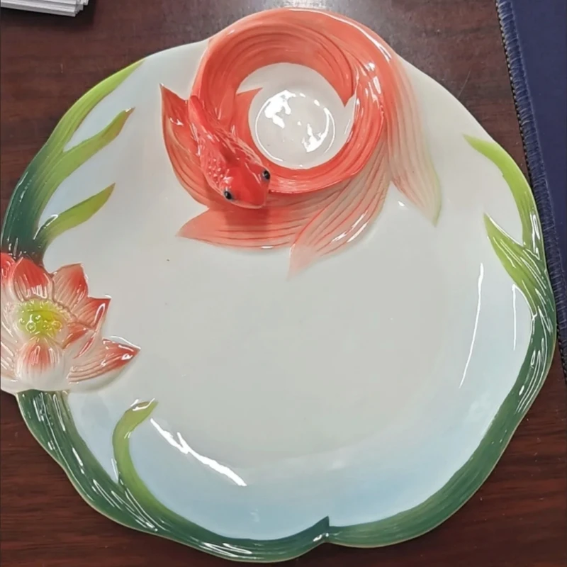 Plates with Fish Porcelain Dinner Plate High-grade Bone China Dishes Seasoning Pan Goldfish Embossed Ceramic Anaglyph Relief