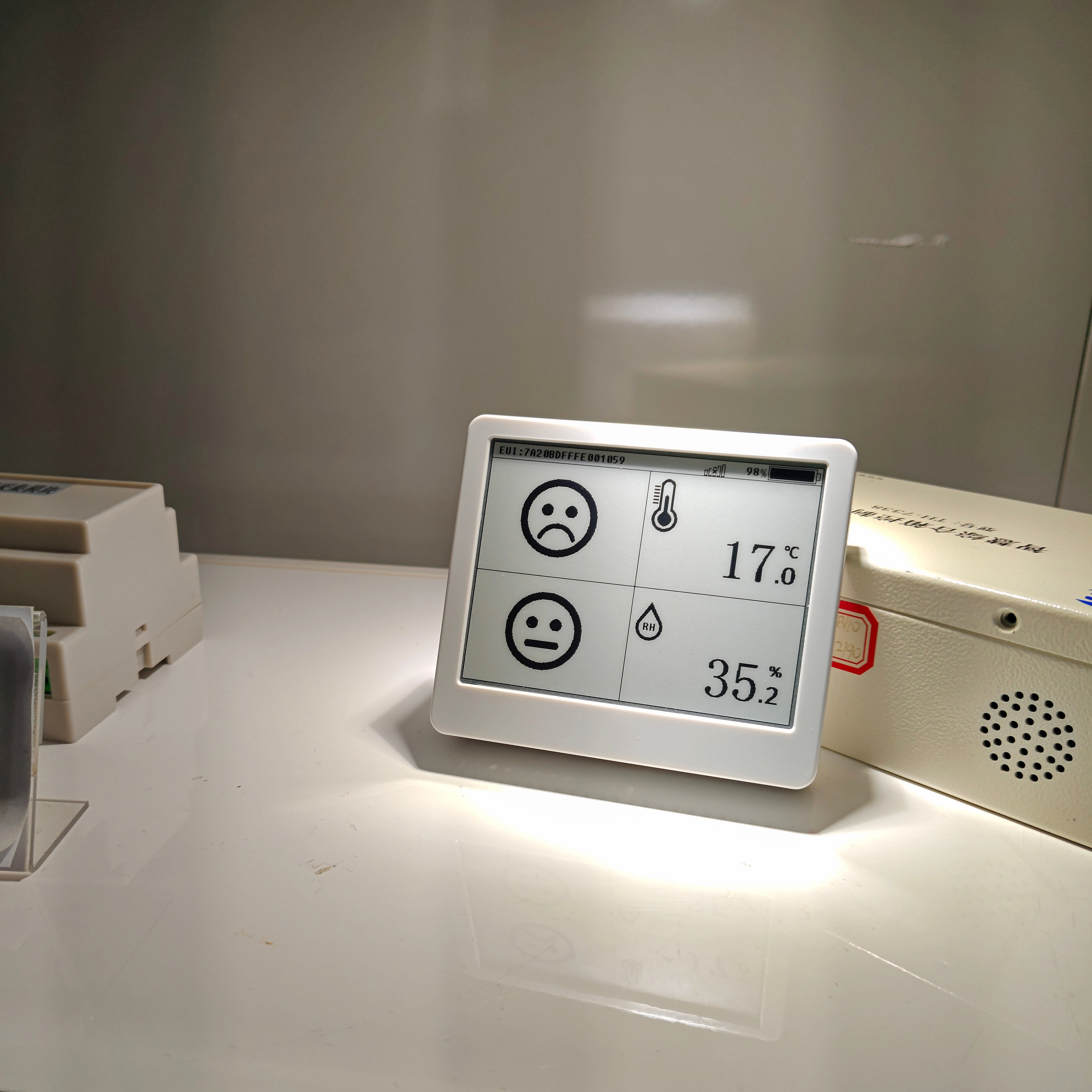 Digital Temperature and Humidity Sensor with LCD Display Fast Response